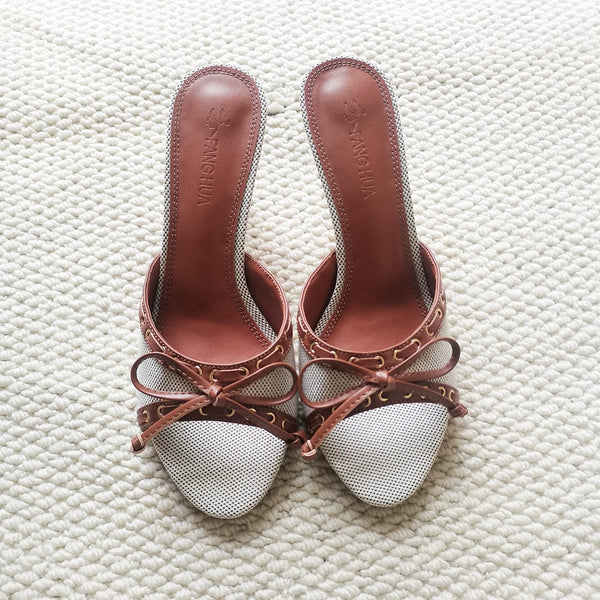 Denim Bow Open-Toe Heels - Grey [OPASZUR2]